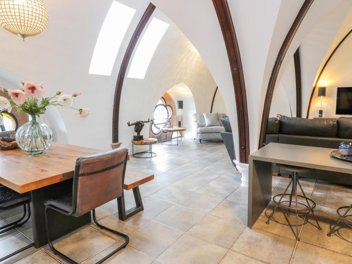 Penthouse St Mary'S Church Moffat Buitenkant foto